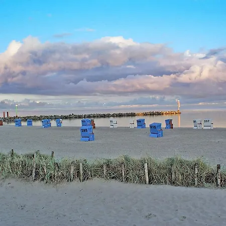 Zeltdachhaus Mit Wlan In Strandnaehe Holiday home